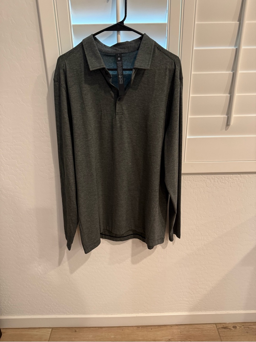lululemon athletica Men's Long-Sleeve Polo - Dark Gray